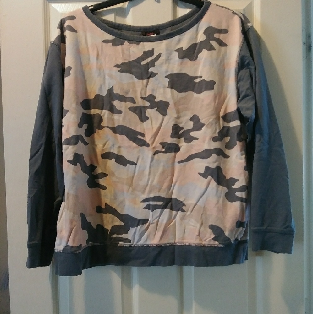 Mark. Sweater (XXL)